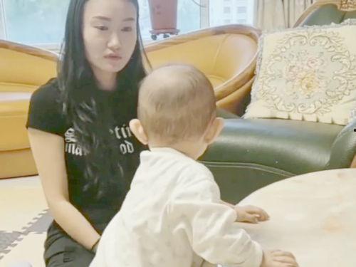小姨带娃爆料视频,温馨爆笑瞬间大盘点 第2张 小姨带娃爆料视频,温馨爆笑瞬间大盘点 第2张