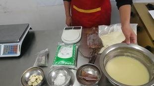 爆料臭豆腐的做法视频,传统臭豆腐秘制工艺,在家轻松制作美味佳肴 第3张 爆料臭豆腐的做法视频,传统臭豆腐秘制工艺,在家轻松制作美味佳肴 第3张