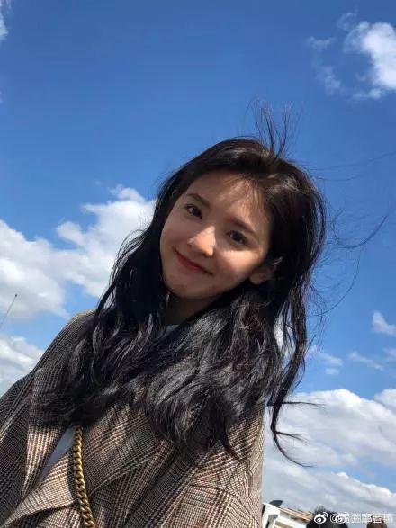 娱乐圈吃瓜爆料章若楠,揭秘明星背后的真实故事 第2张 娱乐圈吃瓜爆料章若楠,揭秘明星背后的真实故事 第2张