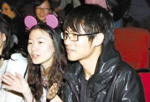 韩寒爆料结婚视频大全,甜蜜瞬间回顾 第3张 韩寒爆料结婚视频大全,甜蜜瞬间回顾 第3张