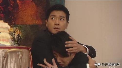 枪下新娘在线观看,生死恋曲，命运交织的悲怆传奇  第3张